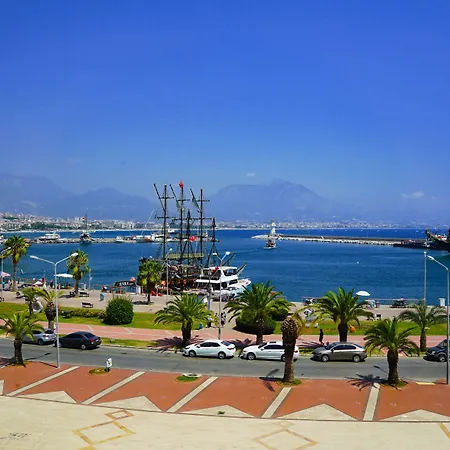 Ergun Готель Аланія